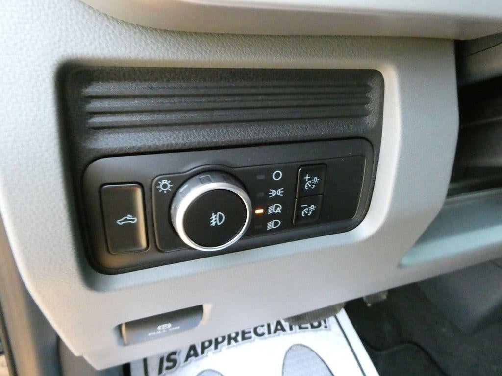 2026 Ford Super Duty F-250 SRW XL 4WD Crew Cab 6.75' Box