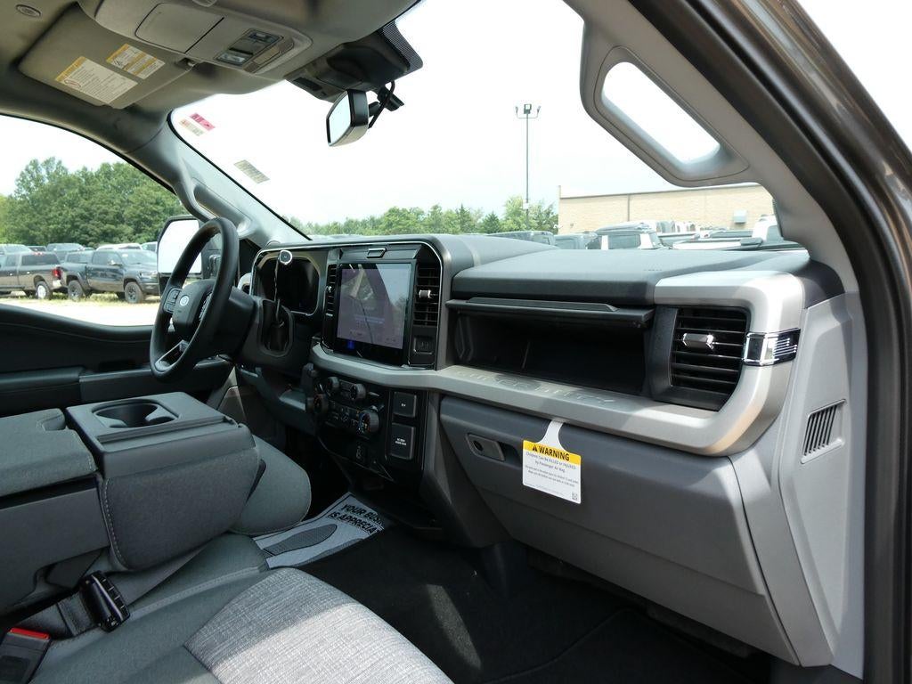 2026 Ford Super Duty F-250 SRW XLT 4WD Crew Cab 6.75' Box
