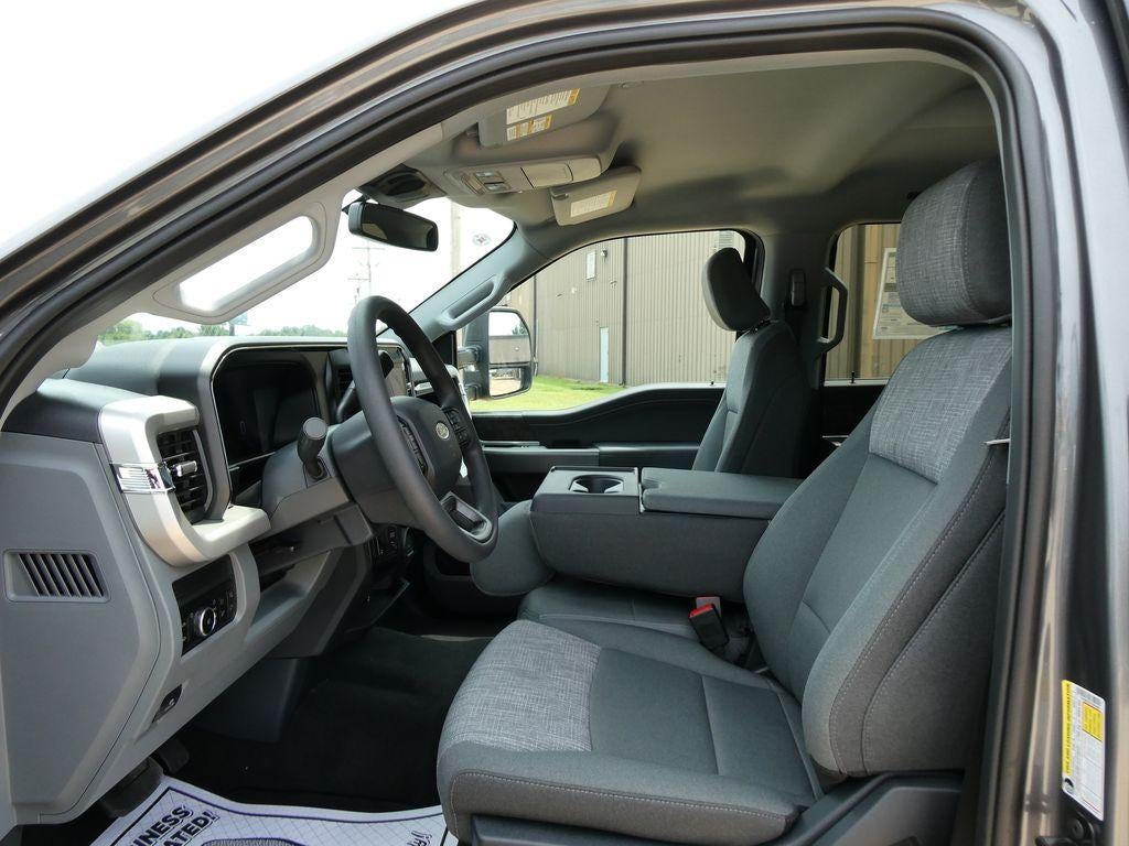 2026 Ford Super Duty F-250 SRW XLT 4WD Crew Cab 6.75' Box