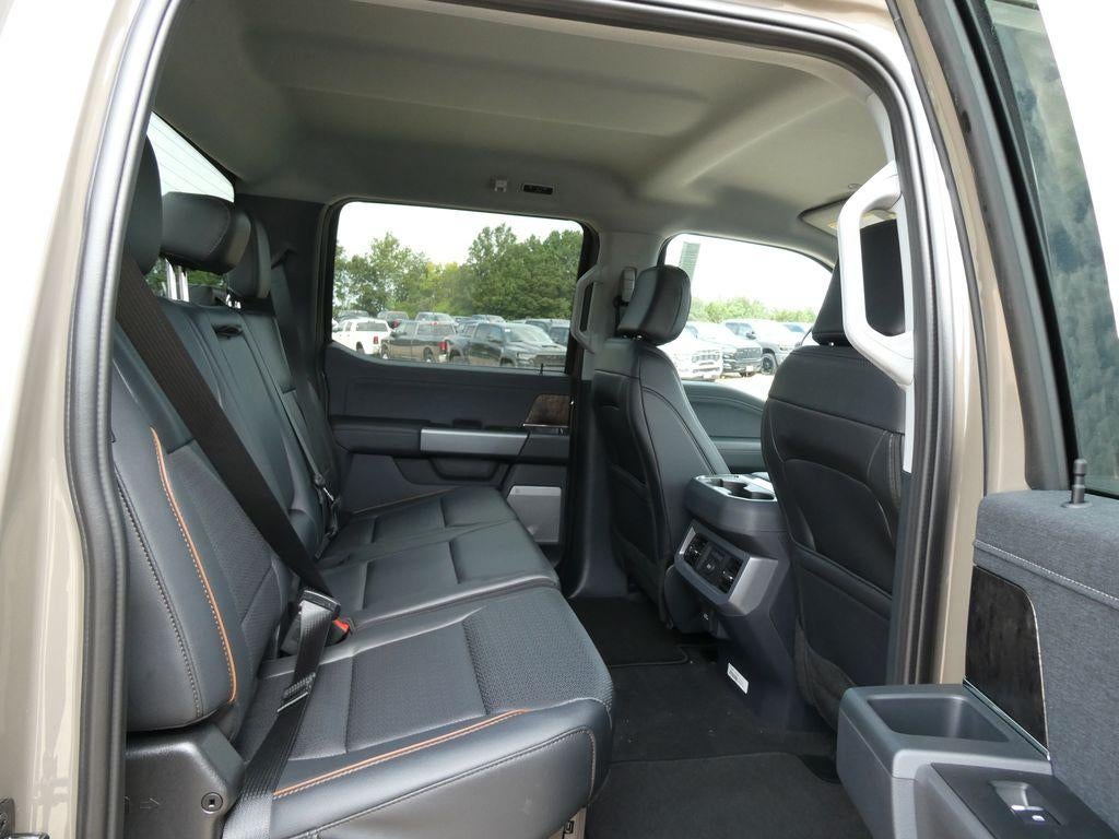 2026 Ford Super Duty F-250 SRW LARIAT 4WD Crew Cab 6.75' Box