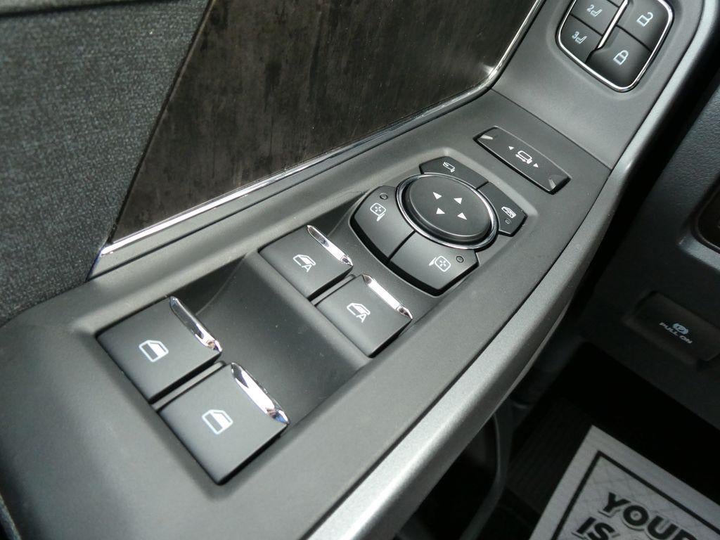 2026 Ford Super Duty F-250 SRW LARIAT 4WD Crew Cab 6.75' Box