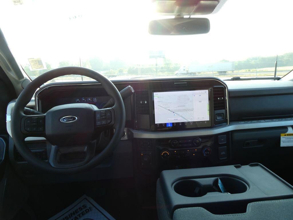 2026 Ford Super Duty F-250 SRW XLT 4WD Crew Cab 6.75' Box