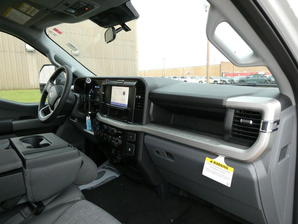 2026 Ford Super Duty F-250 SRW XL 4WD Crew Cab 6.75' Box