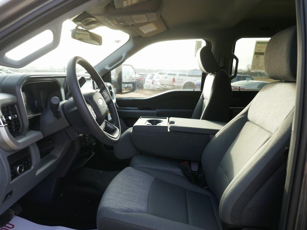 2026 Ford Super Duty F-250 SRW XLT 4WD Crew Cab 6.75' Box