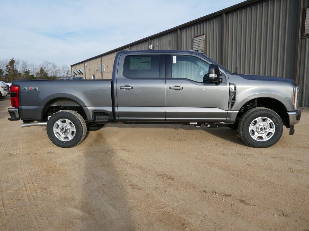 2026 Ford Super Duty F-250 SRW XLT 4WD Crew Cab 6.75' Box