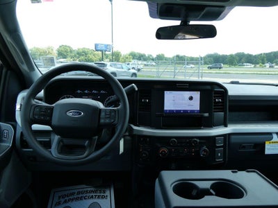 2026 Ford Super Duty F-250 SRW XL 4WD Crew Cab 6.75' Box