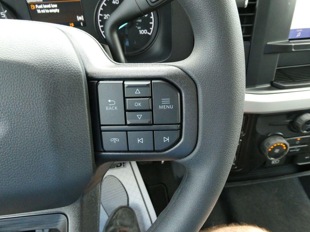 2026 Ford Super Duty F-250 SRW XL 4WD Crew Cab 6.75' Box