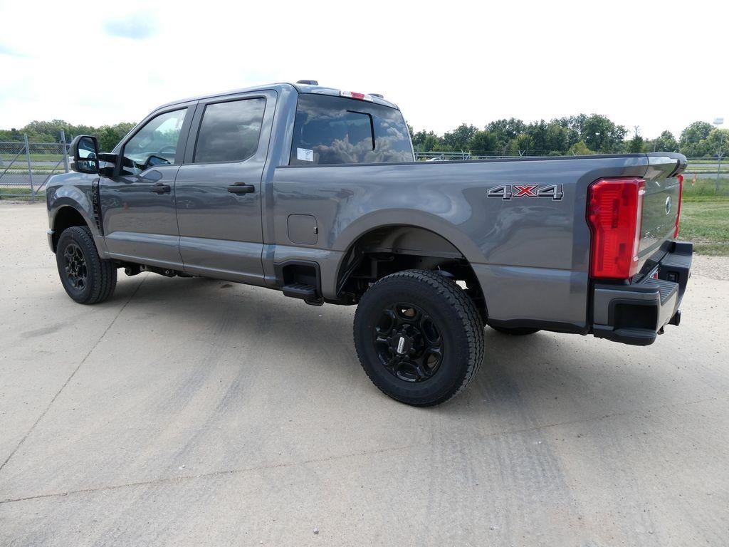 2026 Ford Super Duty F-250 SRW XL 4WD Crew Cab 6.75' Box