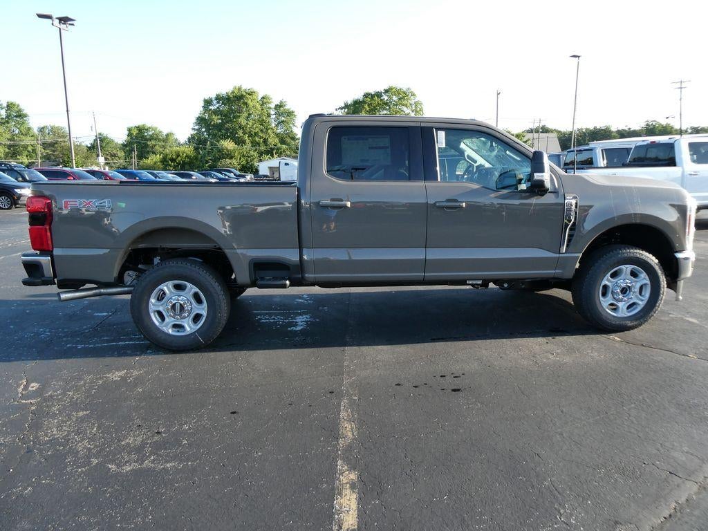 2026 Ford Super Duty F-250 SRW XLT 4WD Crew Cab 6.75' Box