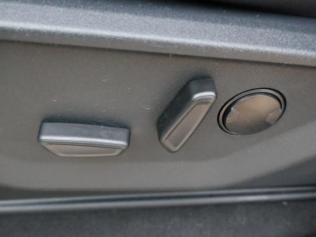 2026 Ford Super Duty F-250 SRW LARIAT 4WD Crew Cab 6.75' Box