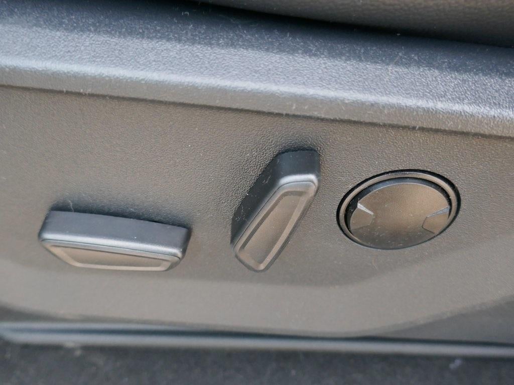 2026 Ford Super Duty F-250 SRW LARIAT 4WD Crew Cab 6.75' Box