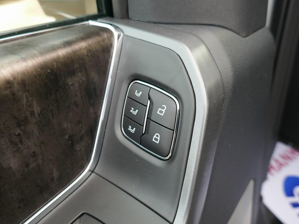 2026 Ford Super Duty F-250 SRW LARIAT 4WD Crew Cab 6.75' Box