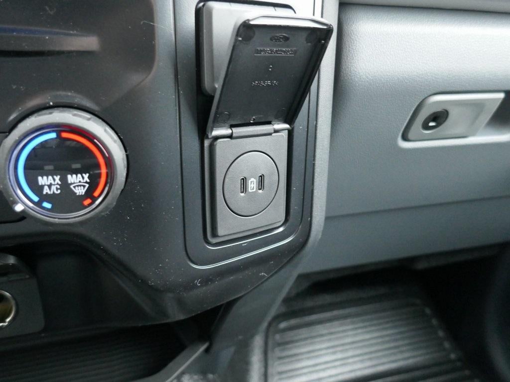 2026 Ford Super Duty F-250 SRW XL 4WD Crew Cab 6.75' Box