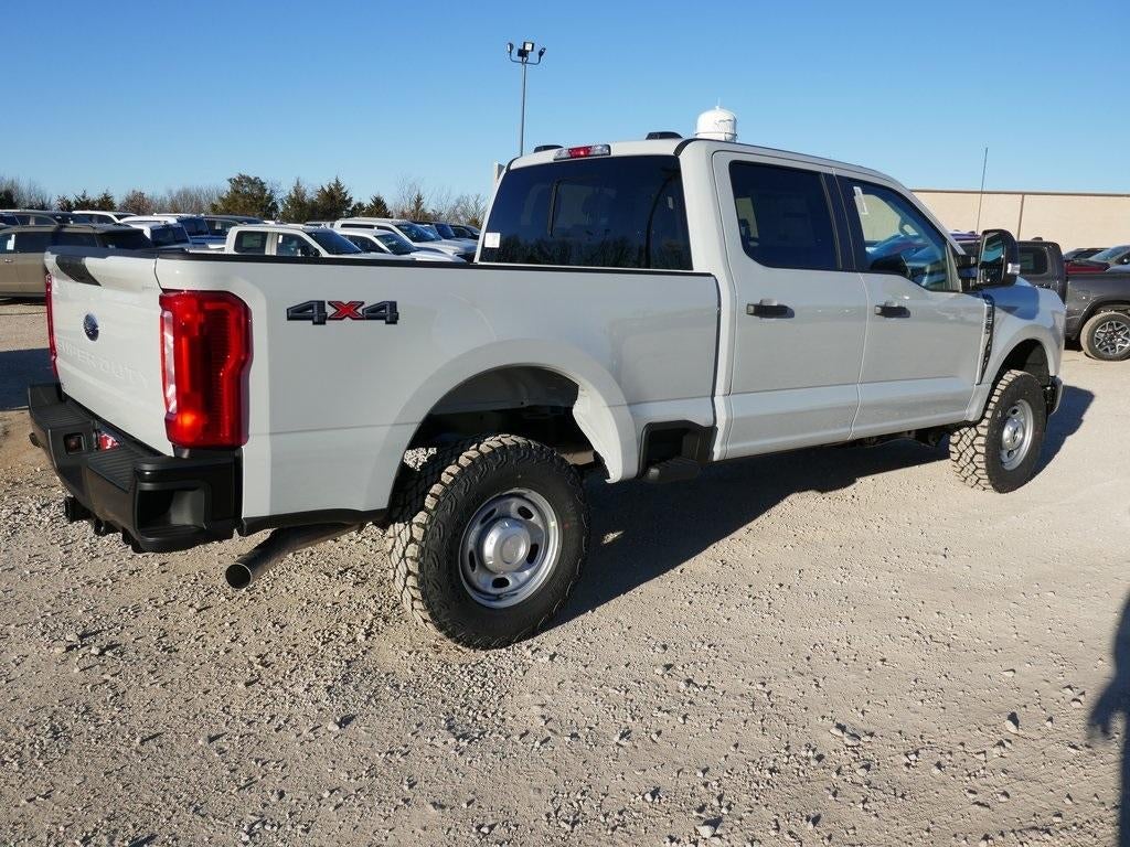 2026 Ford Super Duty F-250 SRW XL 4WD Crew Cab 6.75' Box