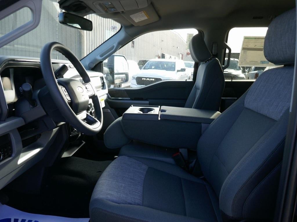 2026 Ford Super Duty F-250 SRW XLT 4WD Crew Cab 6.75' Box