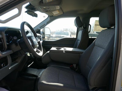 2026 Ford Super Duty F-250 SRW XL 4WD Crew Cab 6.75' Box