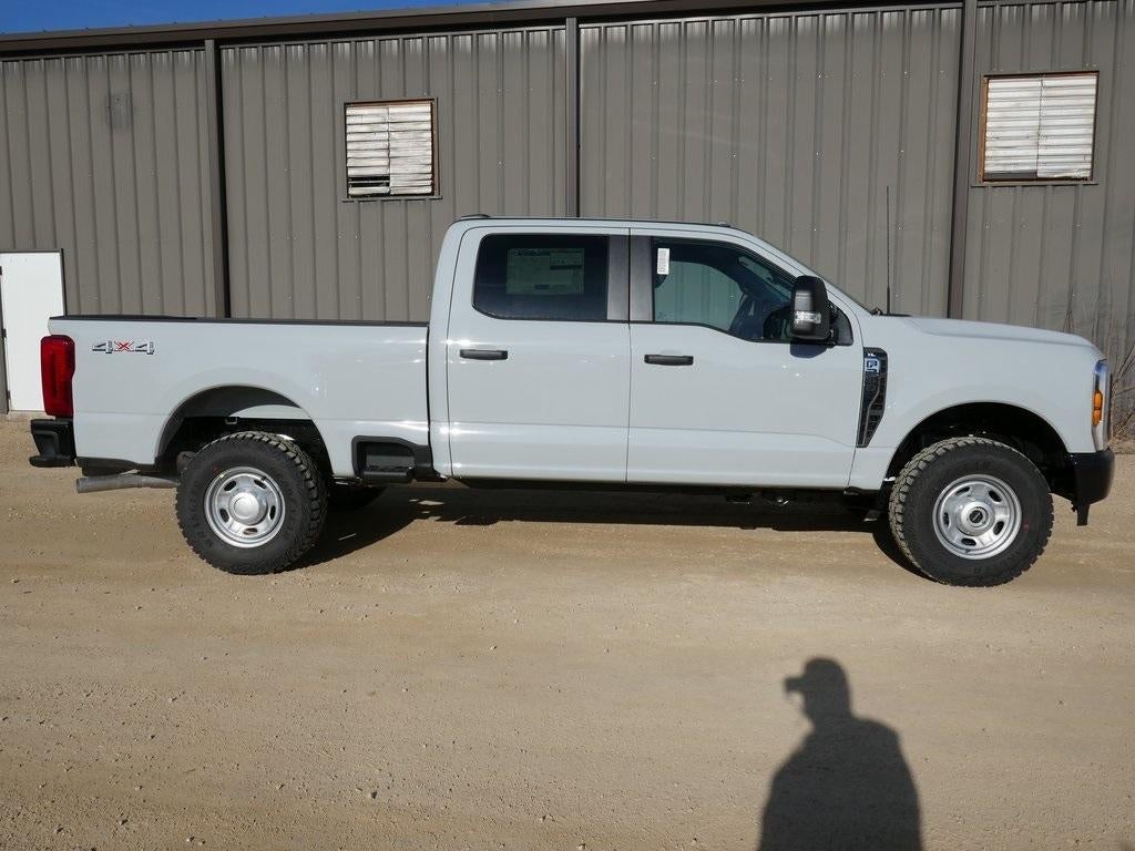 2026 Ford Super Duty F-250 SRW XL 4WD Crew Cab 6.75' Box