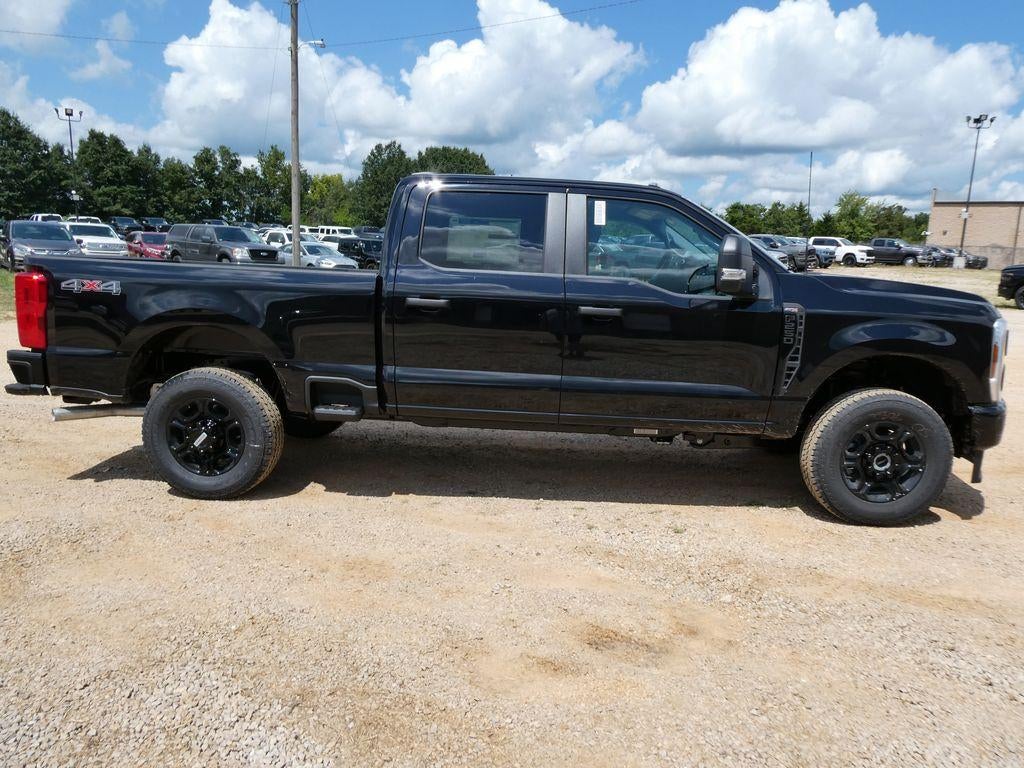 2026 Ford Super Duty F-250 SRW XL 4WD Crew Cab 6.75' Box