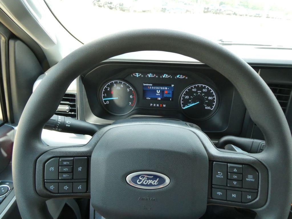2026 Ford Super Duty F-250 SRW XL 4WD Crew Cab 6.75' Box