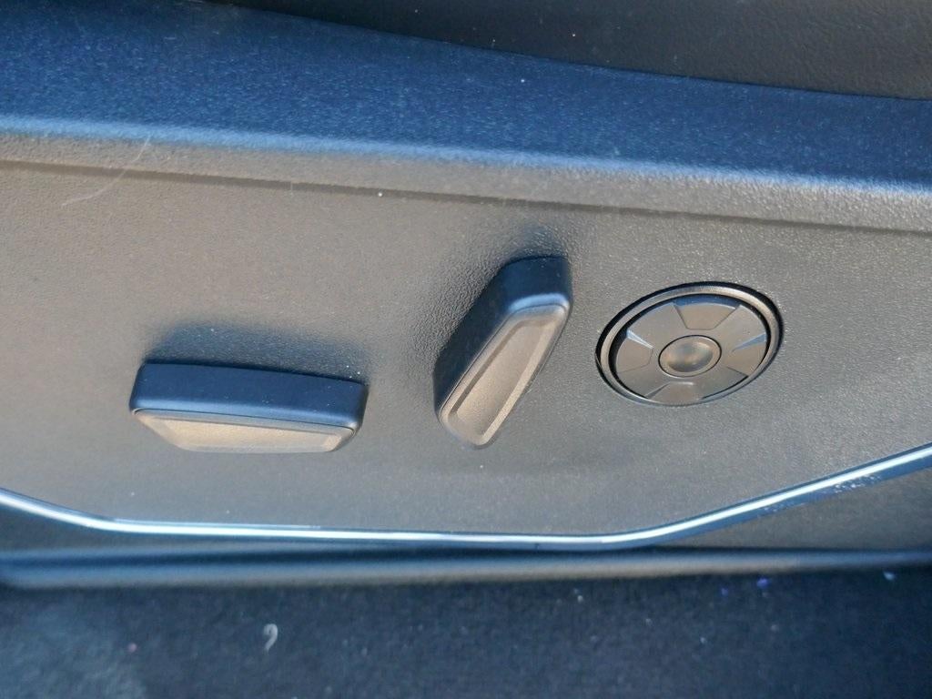 2026 Ford Super Duty F-250 SRW Platinum 4WD Crew Cab 6.75' Box