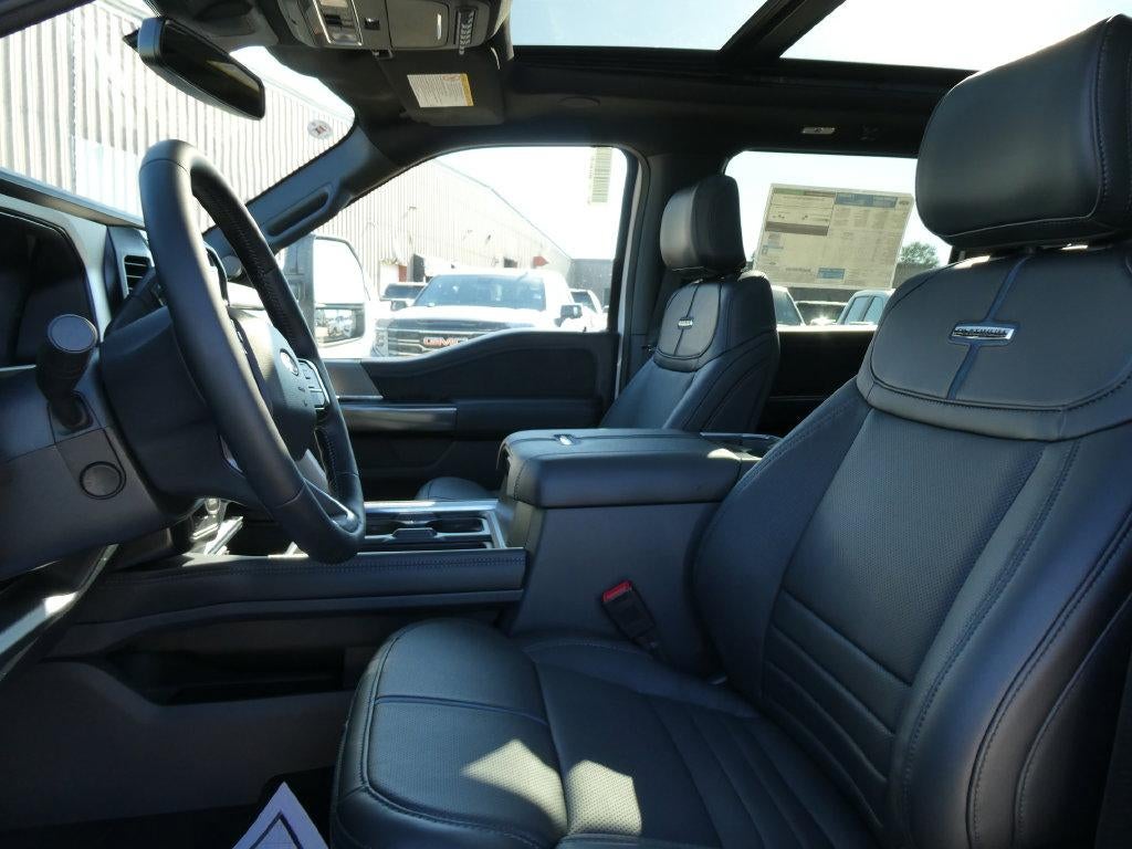 2027 Ford Super Duty F-250 SRW Platinum 4WD Crew Cab 6.75' Box