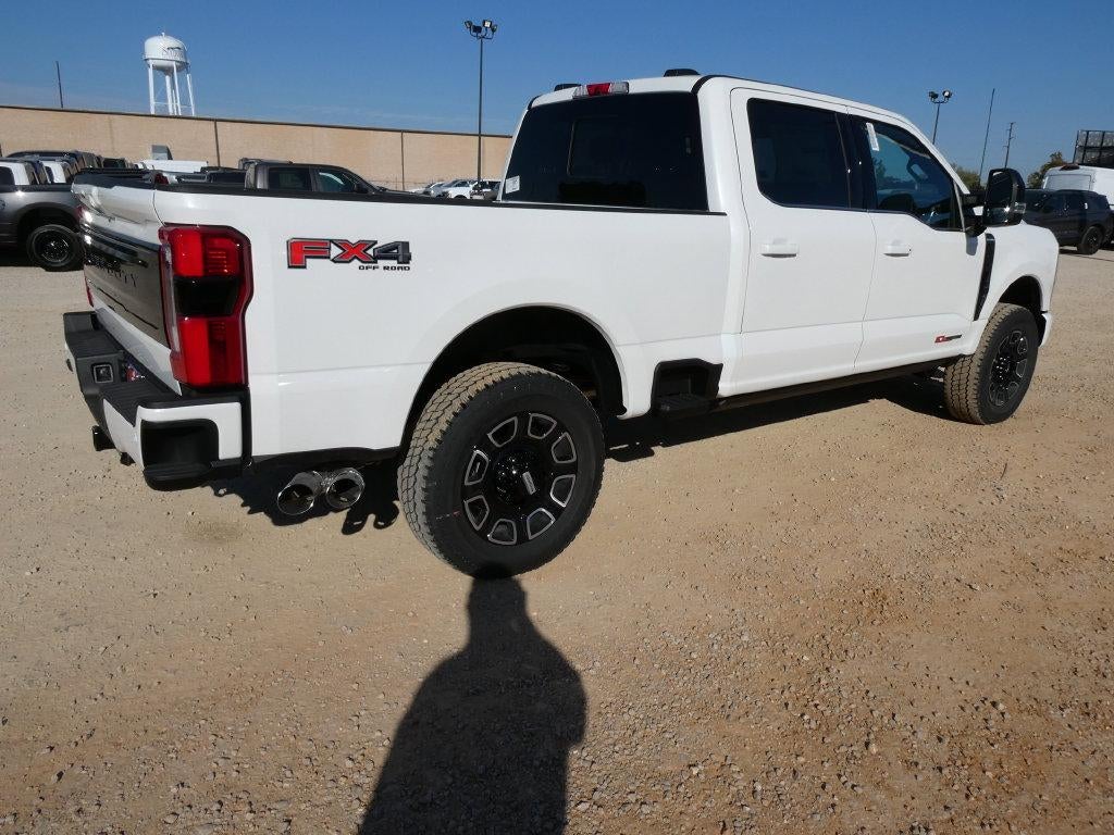 2027 Ford Super Duty F-250 SRW Platinum 4WD Crew Cab 6.75' Box