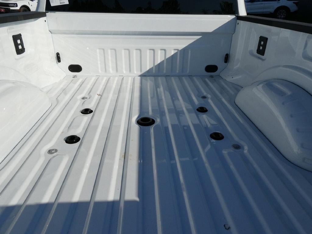 2027 Ford Super Duty F-250 SRW Platinum 4WD Crew Cab 6.75' Box