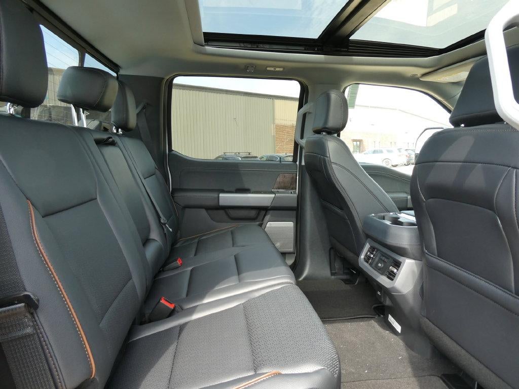 2027 Ford Super Duty F-250 SRW LARIAT 4WD Crew Cab 6.75' Box