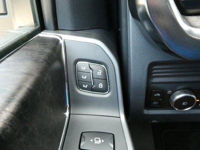 2027 Ford Super Duty F-250 SRW LARIAT 4WD Crew Cab 6.75' Box