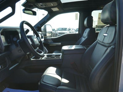 2026 Ford Super Duty F-250 SRW Platinum 4WD Crew Cab 6.75' Box