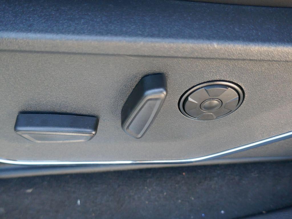 2026 Ford Super Duty F-250 SRW Platinum 4WD Crew Cab 6.75' Box