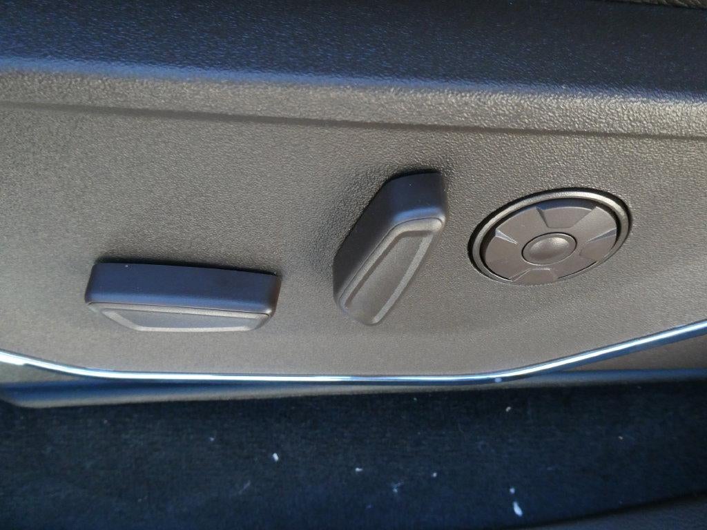 2027 Ford Super Duty F-250 SRW King Ranch 4WD Crew Cab 6.75' Box