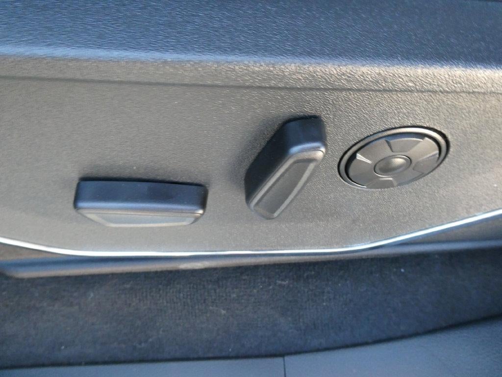 2027 Ford Super Duty F-250 SRW Platinum 4WD Crew Cab 6.75' Box