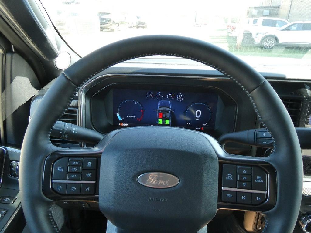 2027 Ford Super Duty F-250 SRW Platinum 4WD Crew Cab 6.75' Box