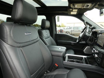 2027 Ford Super Duty F-250 SRW Platinum 4WD Crew Cab 6.75' Box