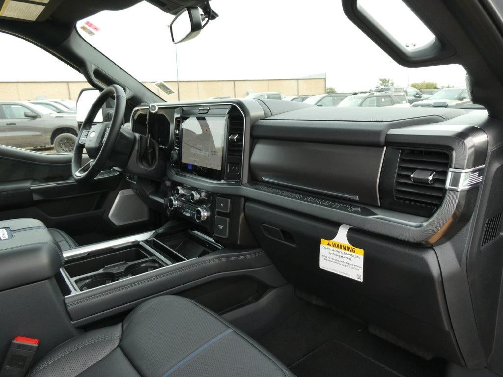 2027 Ford Super Duty F-250 SRW Platinum 4WD Crew Cab 6.75' Box