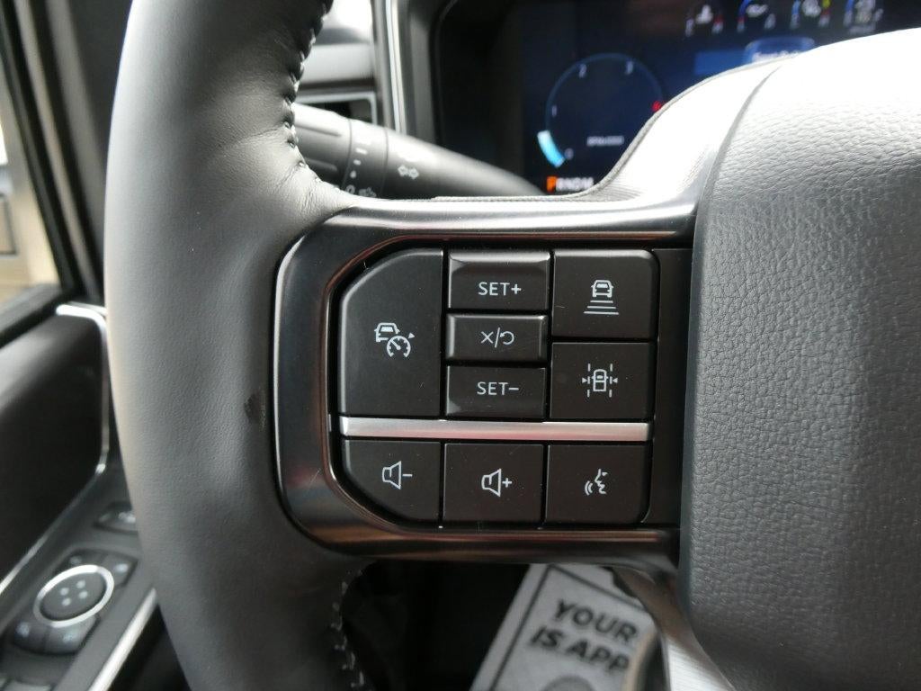 2027 Ford Super Duty F-250 SRW Platinum 4WD Crew Cab 6.75' Box