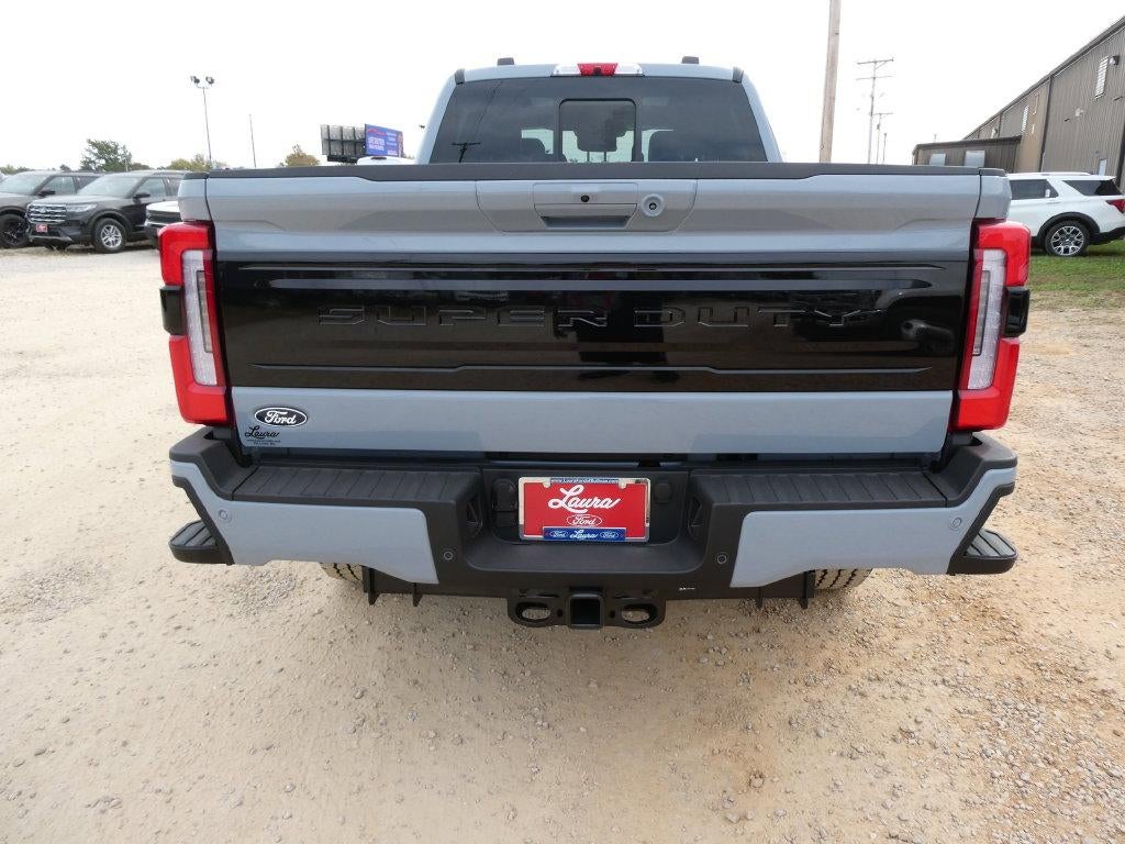 2027 Ford Super Duty F-250 SRW Platinum 4WD Crew Cab 6.75' Box