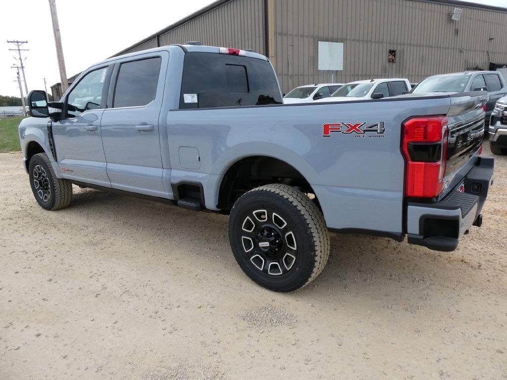 2027 Ford Super Duty F-250 SRW Platinum 4WD Crew Cab 6.75' Box