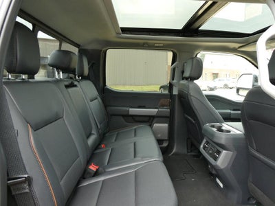 2027 Ford Super Duty F-250 SRW LARIAT 4WD Crew Cab 6.75' Box