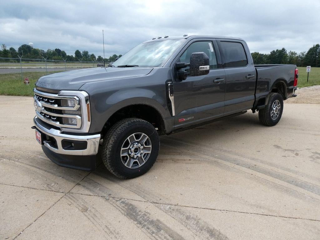 2027 Ford Super Duty F-250 SRW LARIAT 4WD Crew Cab 6.75' Box
