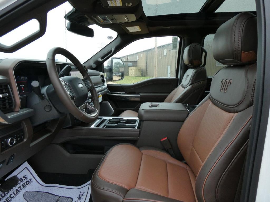 2027 Ford Super Duty F-250 SRW King Ranch 4WD Crew Cab 6.75' Box