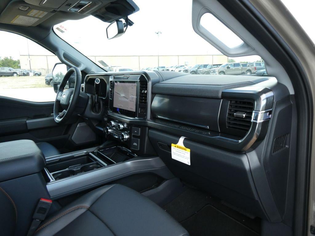 2027 Ford Super Duty F-250 SRW LARIAT 4WD Crew Cab 6.75' Box