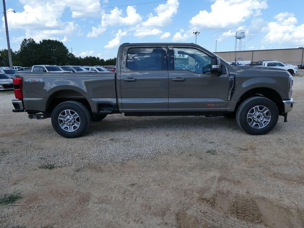 2027 Ford Super Duty F-250 SRW LARIAT 4WD Crew Cab 6.75' Box