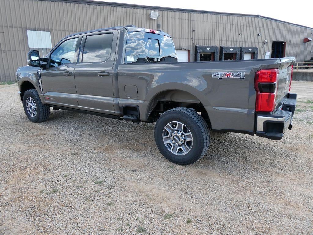 2027 Ford Super Duty F-250 SRW LARIAT 4WD Crew Cab 6.75' Box