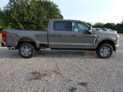 2027 Ford Super Duty F-250 SRW LARIAT 4WD Crew Cab 6.75' Box