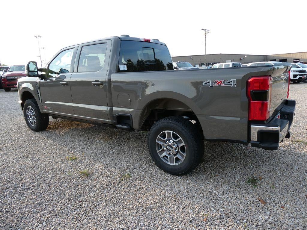 2027 Ford Super Duty F-250 SRW LARIAT 4WD Crew Cab 6.75' Box