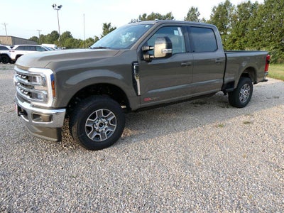 2027 Ford Super Duty F-250 SRW LARIAT 4WD Crew Cab 6.75' Box