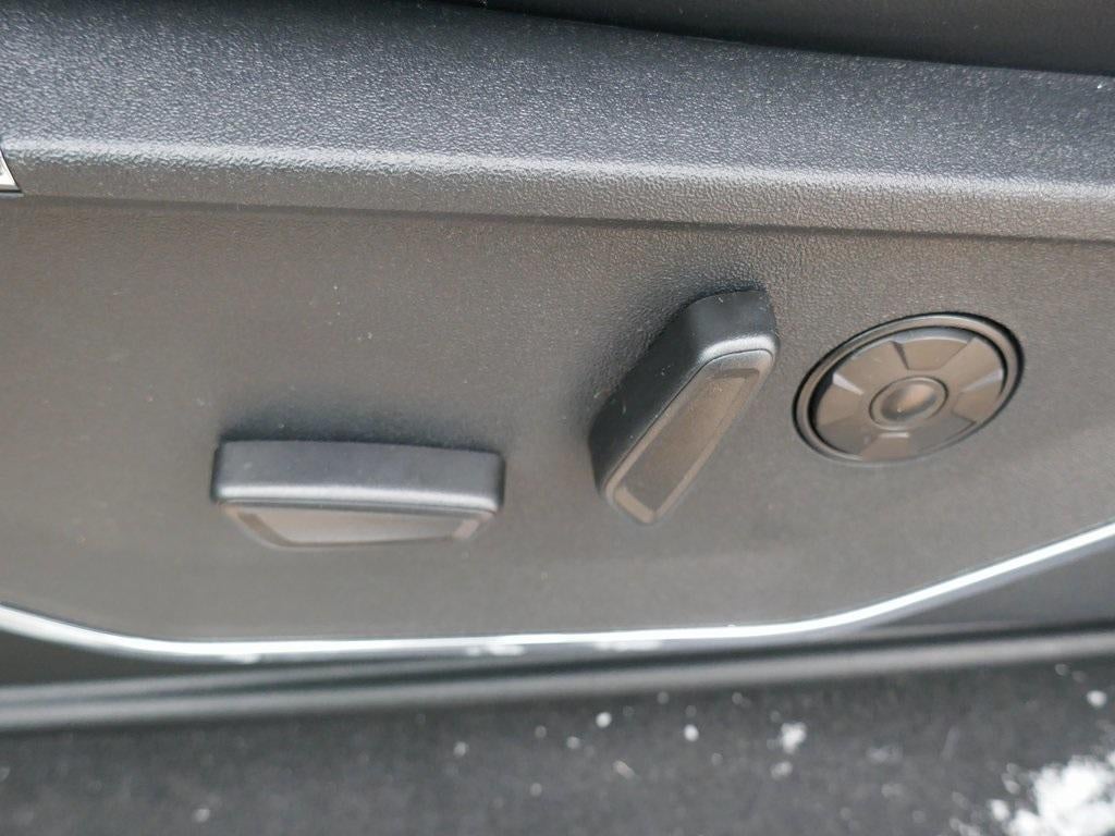 2026 Ford Super Duty F-250 SRW Platinum 4WD Crew Cab 6.75' Box