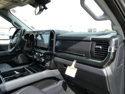 2027 Ford Super Duty F-250 SRW LARIAT 4WD Crew Cab 6.75' Box
